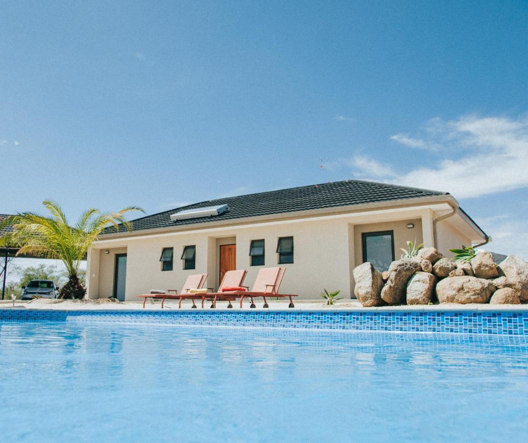 Hotel Otjohotozu Guestfarm Omaruru Esterno foto